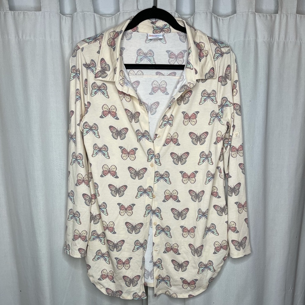 LuLaRoe long sleeve button up